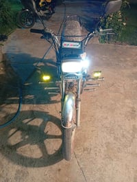 للبيع • ادخل خاص • دراجة نارية