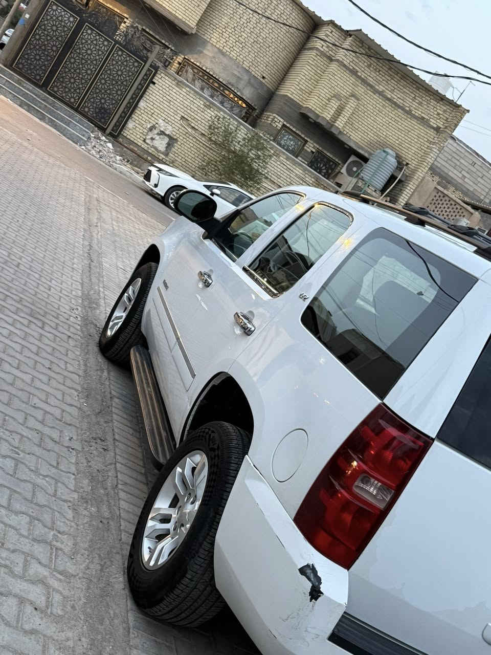 للبيع تاهو وارد امريكي موديل 2013 حادث خفيف جدا صبغ جزء مــن الجاملغ الخلفي فقط سيارة LTZ محرك 5300 السيارة جاهزة بدون نقص السعر 21000$ 
للاستفسار   ***********
