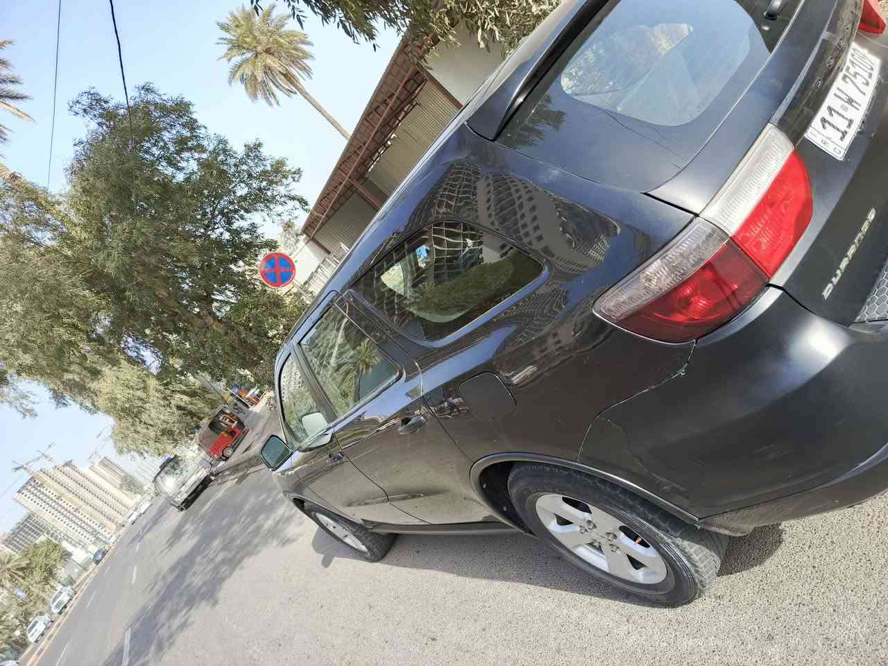 سلام عليكم للبيع قسط دوج دورنكو موديل 2013 السيارة فول 1/1 بصمة فتحة 7 راكب السيارة محرك هيمي 8 سيارة جاهزة تبريد حدادية كير محرك مكفولات مقدمة 75 مكاني بغداد ***********
