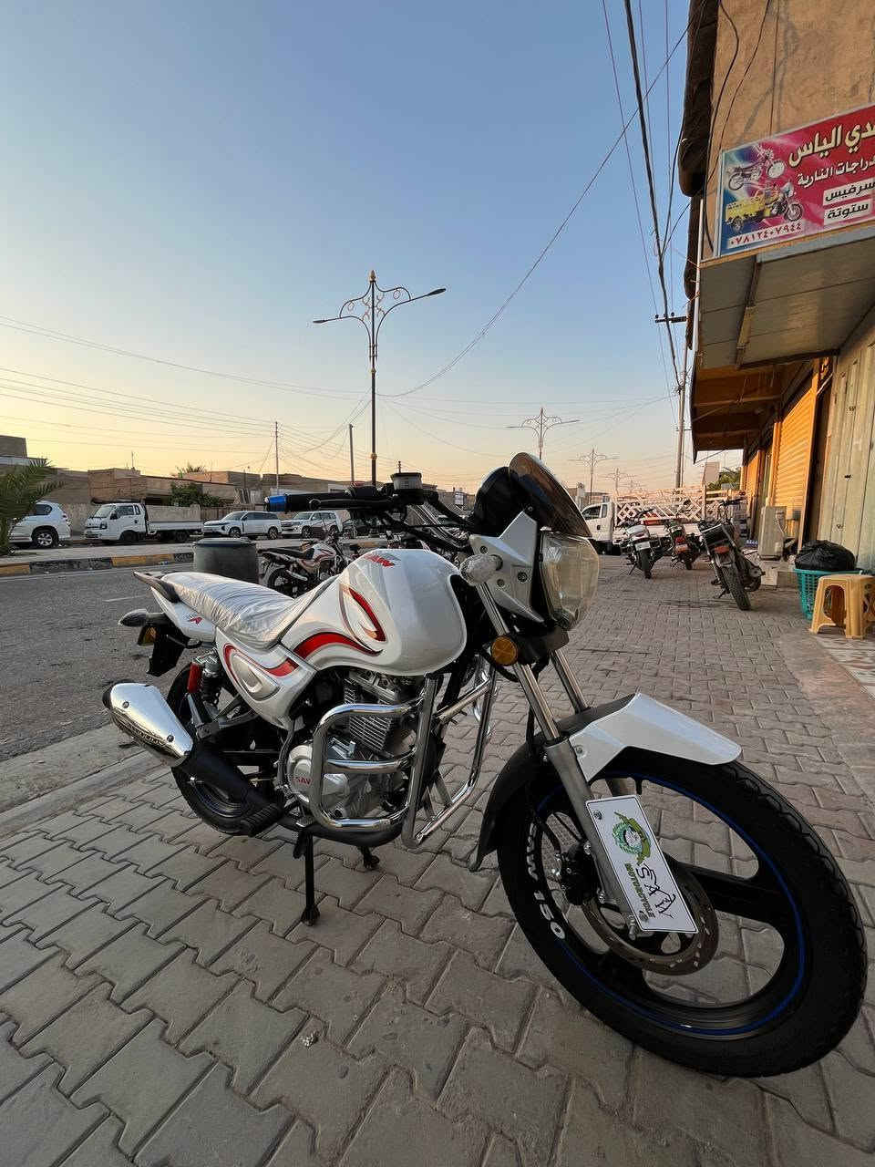 سنكي للبيع مديل 25 ماطور كامل مكمل مابي اي نقص سويج عدد2 بصمه عدد1
ماطور ماشي 11 الف ماطور جديد مابي لو جلغ للاستفسار *********** السعر ( مليون و500 بي مجال بسيط كلش )
