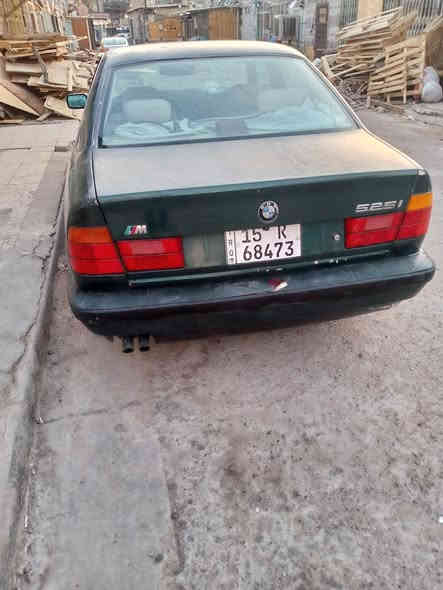 سلام عليكم بي ام دبليو 525محرك وكير نضاف تبريد شغال ترهم نقد وترهم قصد السعر 50مكان السياره بغداد الدوره ***********
