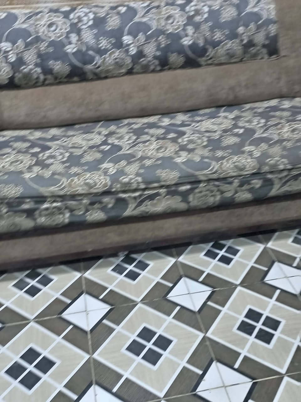 180


**إذا كنت صاحب هذا الإعلان وتريد حذفه لأي سبب، رجاءا أرسل رسالة إلى الدعم الفني**
