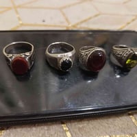 اكسسوارات شخصية • للبيع