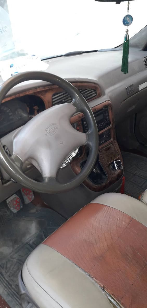 كيا كرنفال ، كاز ، كير عادي ، موديل 2000
سبعة راكب ، كير محرك خير من الله مكفولة ، غرفة كشر نظيفة تبريد 3 قطع ، تراي وين ما يعجبك سعرها 60 ورقة بيها مجال رقم ديالى مشروع وطني انجليزي وين ما يعجبك تحول
 رقم تليفون : ***********
عنوان : بغداد الامين الثانية
