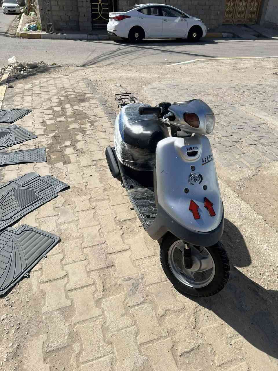 دراجه بطه موديل (2000) دراجه كلهه شغاله

جنطه قفل وستيرن قفل مكفوله شاصي وحرام 

سلف هندر ،اشاير كهربائيات كامله برغي مابيها نقص 

‏وبها مجال375

***********
