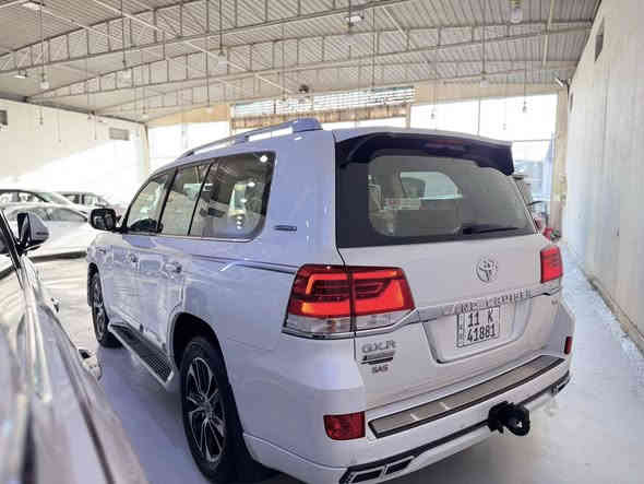 معرض يوسف لتجارة السيارات 
موديل/ ٢٠٢١

للمشتري حق الفحص بجهاز السونار قبل دفع ثمن السيارة  💵 

وكالة/ ساس 
فول مواصفات ١/١ فئة GXR

محرك /٦ سلندر ٤٠٠٠ الف 

ماشيه/ ٧٠km 
 
السيارة  جاهزه بدون اي نقص 

السعر/٥٩٠$
قابل للتفاوض 
ترهم مراوس او بيع نقد فقط 🚘 

معرض يوسف  لتجارة السيارات 
بغداد البياع مجمع المعارض شارع الوسط 
***********حيدر
