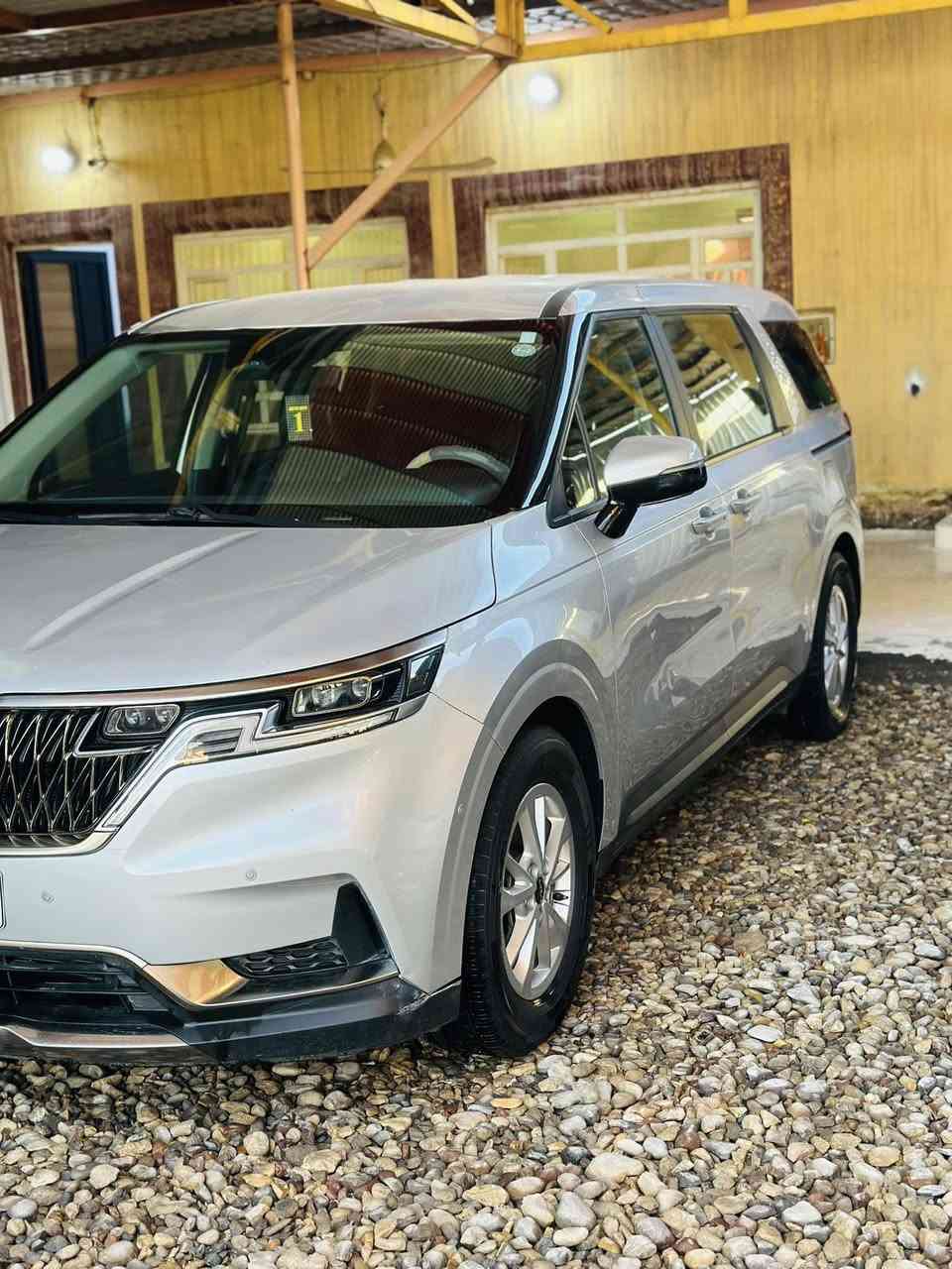 كيا سيدونا 
موديل 2023
رقم رابيل 
سيارة جديدة 
ماشيه 70
حادثه شبر بارده البنيد 
سعر 270 
اتصل ***********
