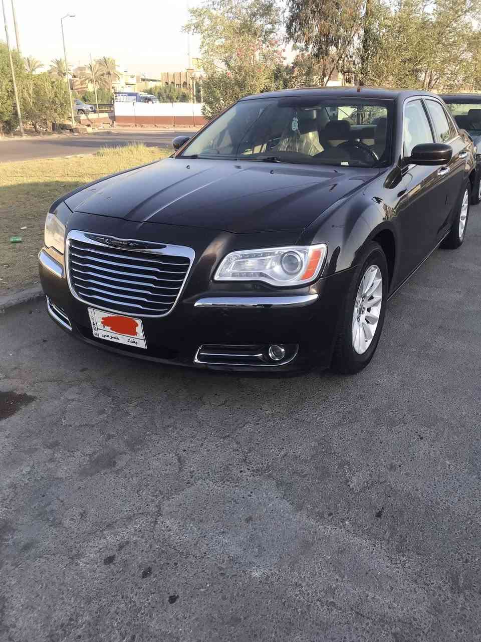 السلام عليكم للبيع كرايسلر 2012 كلييين مواصفات معروفه رقم بغداد باسمي جاهزه مابيه اي نقص السعر173$ ***********
