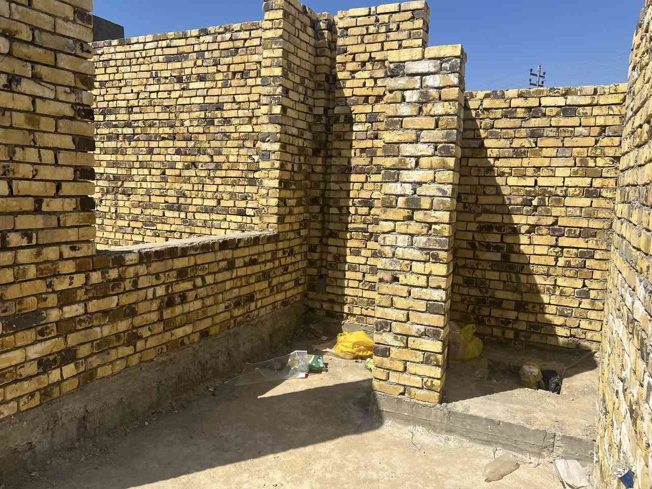 السلام عليكم هيكل مساحه ١٥٠ م
واجه ٧/٥ *٢٠ 

طابو زراعي سند ٢٥ تحويل مباشر 

خدمات كامله تبليط كهرباء ماء مجاري إنترنيت ضوئي 

عنوانه نادر حي الزيتون الجديد في المنتصف 

لاستفسار الاتصال ***********
