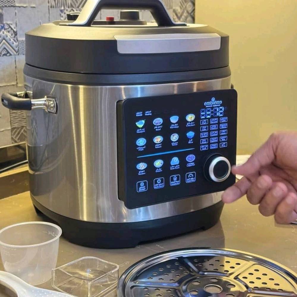 جدر ضغط كهربائي أمبليوم – الإصدار الأحدث | 6 لتر | شاشة آيباد ذكية

إذا تدور على السرعة، الأمان، والنتيجة المضمونة… فهذا الجدر هو خيارك الأول!

🔹 سعة 6 لتر مناسبة للعائلة
🔹 شاشة آيباد لمس للتحكم السهل والواضح
🔹 قدرات ذكية مع عدة برامج طبخ سريعة وجاهزة (رز – مرق – لحم – دجاج – بخار – شوربات وغيرها)
🔹 أحدث إصدار من أمبليوم
🔹 أمان عالي مع صمام ضغط متطور
🔹 ستالنس ستيل داخلي عالي الجودة
🔹 قدرة قوية للطبخ السريع وتوزيع حرارة متساوي
🔹 مؤقت + تحكم كامل بدرجات الحرارة والوقت
🔹 ضمان حقيقي لمدة سنة

✔️ يوفر وقتك
✔️ يحافظ على نكهة الأكل
✔️ مناسب لكل أنواع الطبخ

جاهز للاستخدام ويجيك بكامل ملحقاته الأصلية.