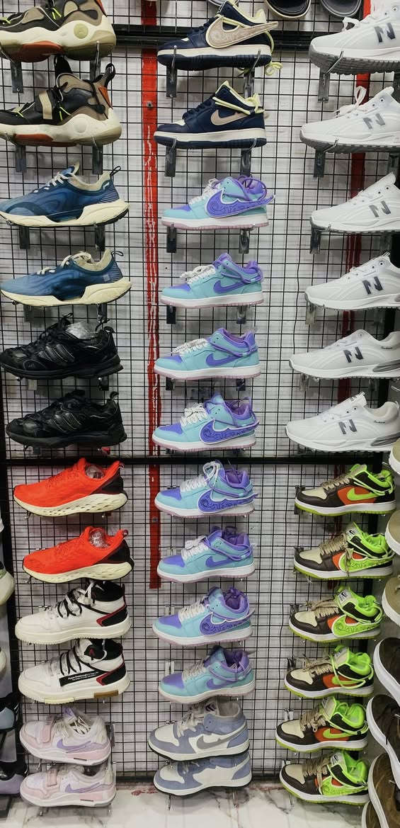 احذية باله بيع شلعه سعر خاص كل قياسات موجوده سعارهم مايطارح بلاش


**إذا كنت صاحب هذا الإعلان وتريد حذفه لأي سبب، رجاءا أرسل رسالة إلى الدعم الفني**