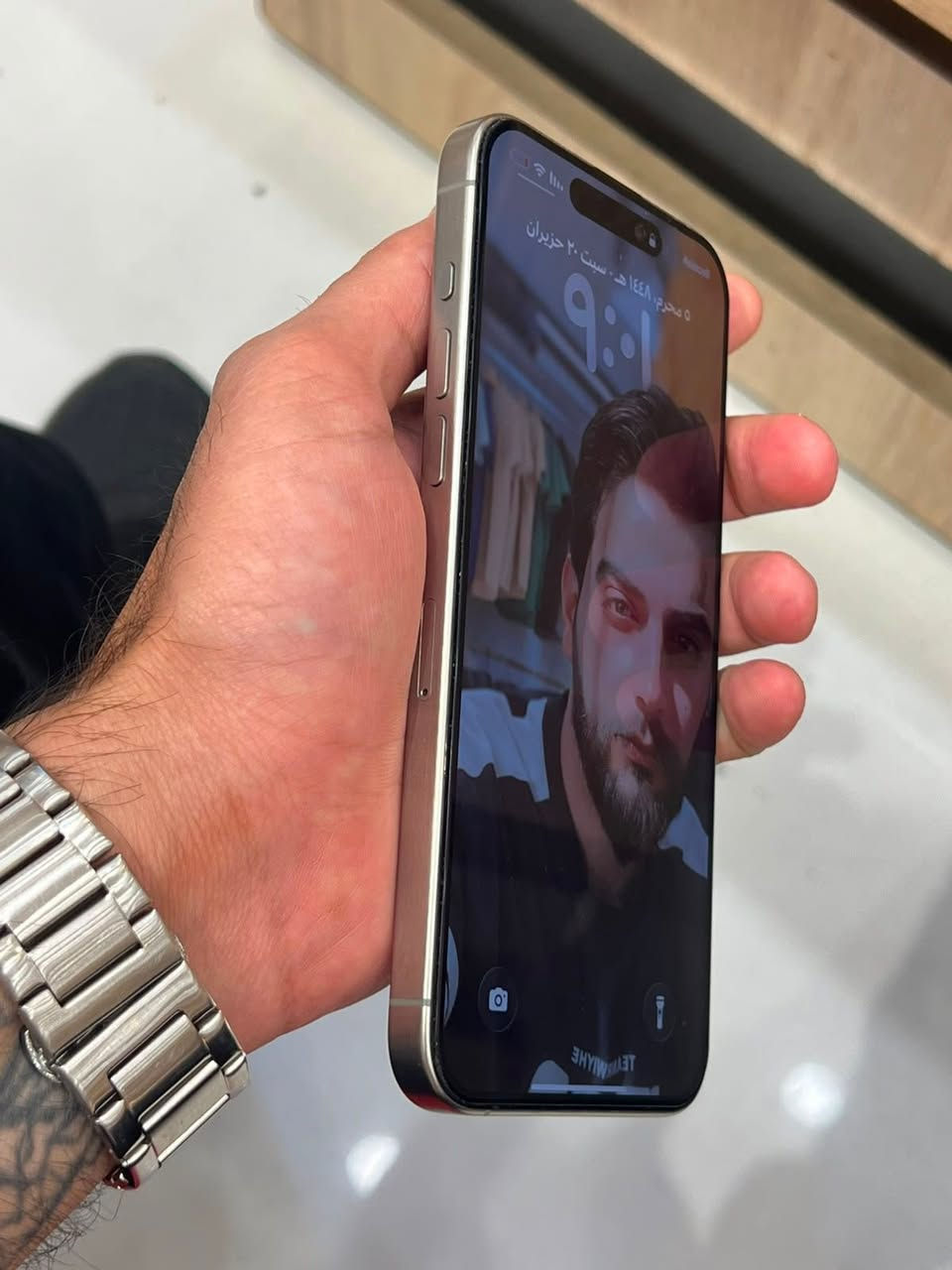 السلام عليكم
ايفون ١٥ برو ماكس جهاز 
وتررر بروف استخدامي شخصي
ذاكره ٢٥٦ بطاريه ٨٣ 
سعر مليون و ٢٠٠ وبي مجال


**إذا كنت صاحب هذا الإعلان وتريد حذفه لأي سبب، رجاءا أرسل رسالة إلى الدعم الفني**