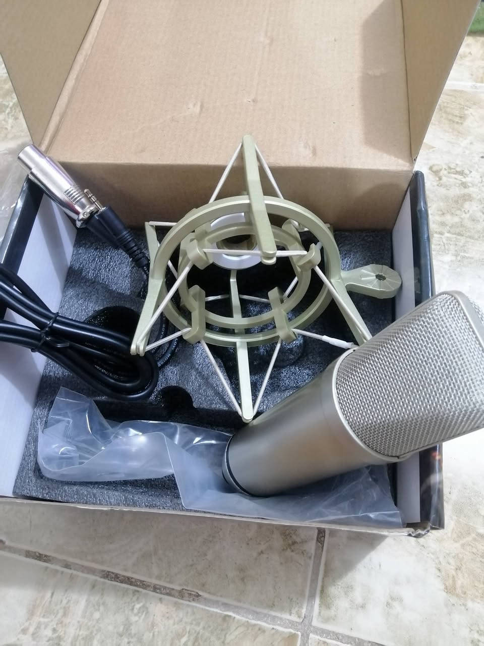 ٣٥ مع توصيل


**إذا كنت صاحب هذا الإعلان وتريد حذفه لأي سبب، رجاءا أرسل رسالة إلى الدعم الفني**