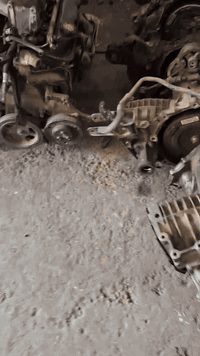 السلام عليكم ورحمه وبركاته
محرك شرط الشغل ولضمان ٣٣٠٠ ساحه عدن خلف مطحنه الجلبي مقابيل مرتضى دوج  ارقام الهواتف *********** او ***********.اخوان الارقام بيهه واتساب اليحب ايخابر ويستفسر
