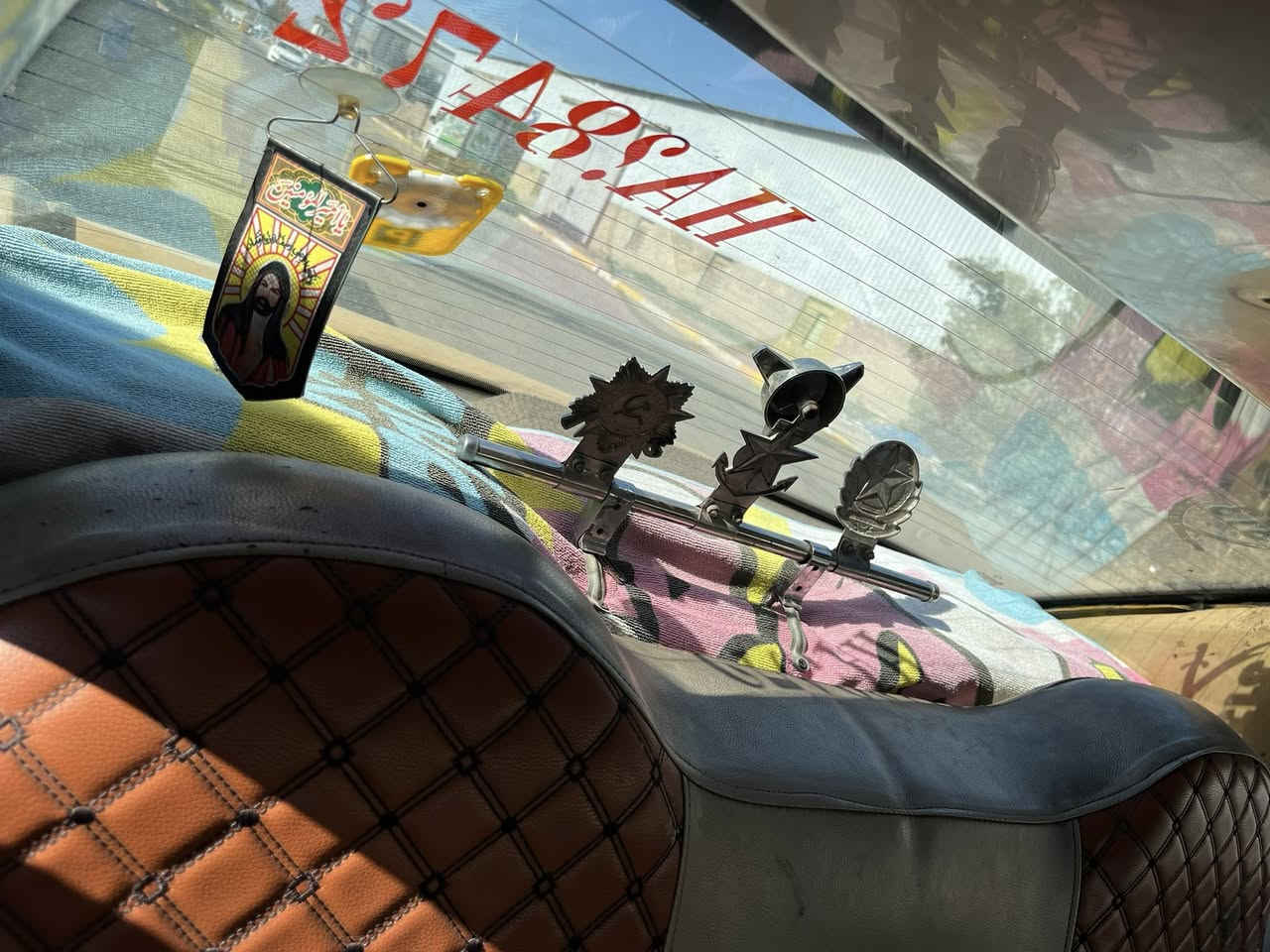 سلام عليكم سمند ٢٠١٦ سياره كفاله كير ومكينه لا تنقيص لا تبخير
تخم تاير جديد صدر امامي خلفي جديد 

منضومه غاز 

ليت يليدي  منضومه زنون 

سياره منقصه برغي كبل لشارع 

شاشه +كأمره خلفيه 

تدفه تبريد شغال 

مكان بغداد بوب الشام 
السعر ٦٠ وبيه مجال 

***********
