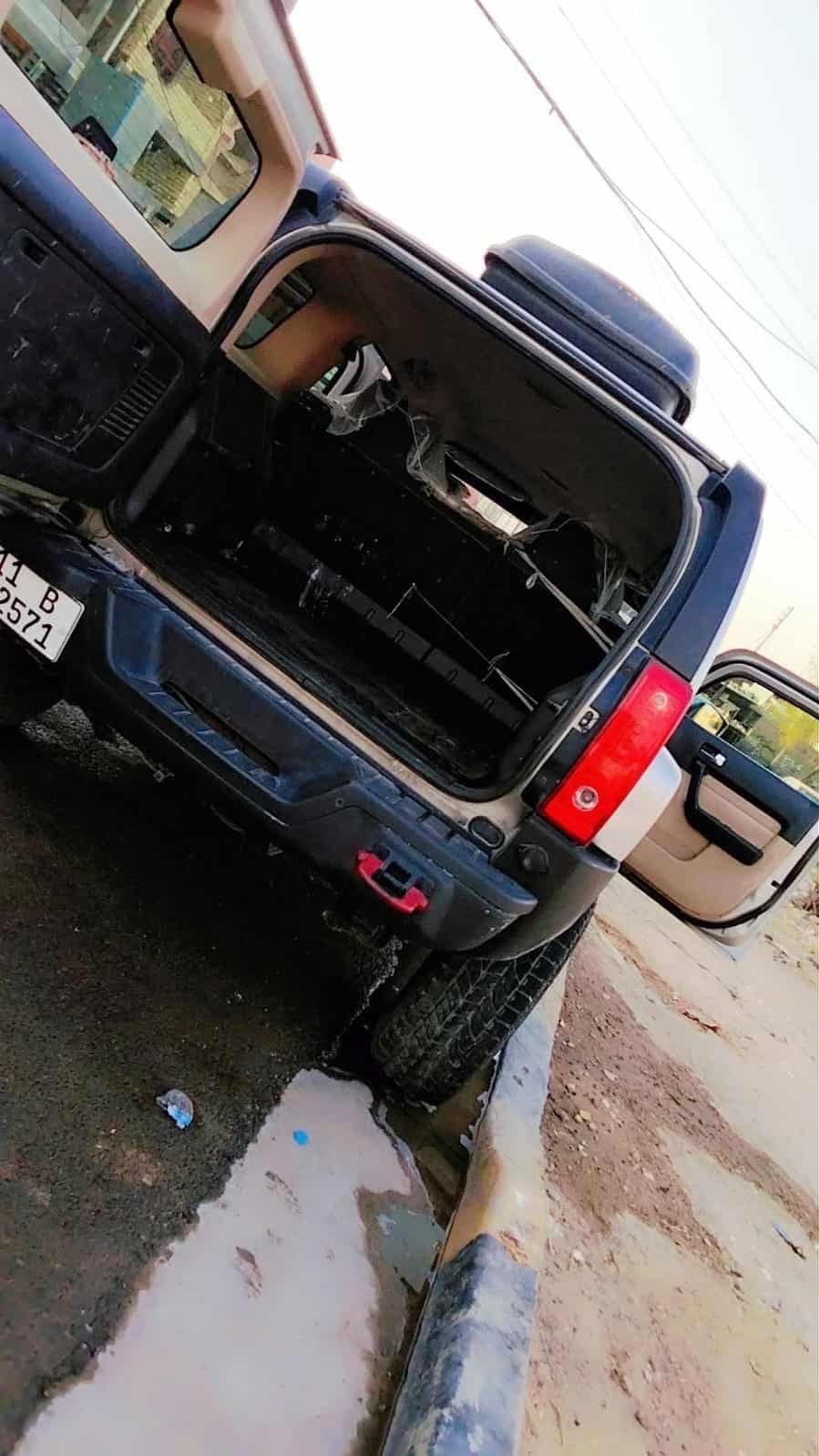 للبيع همر H3 
مديل 2006 حادثها فقط باب الصدر 
محرك و كير تاهو سته سلندر اعتمادي جداً و قوي يتحمل و مابي عطلات 
سيارة جاهزة و مرتبه مال جنايه مابيها أي نقص رقم بغداد جديد بأسمي سنويه و هزة جاهزة 
عنواني بغداد البياع 
للتواصل ***********