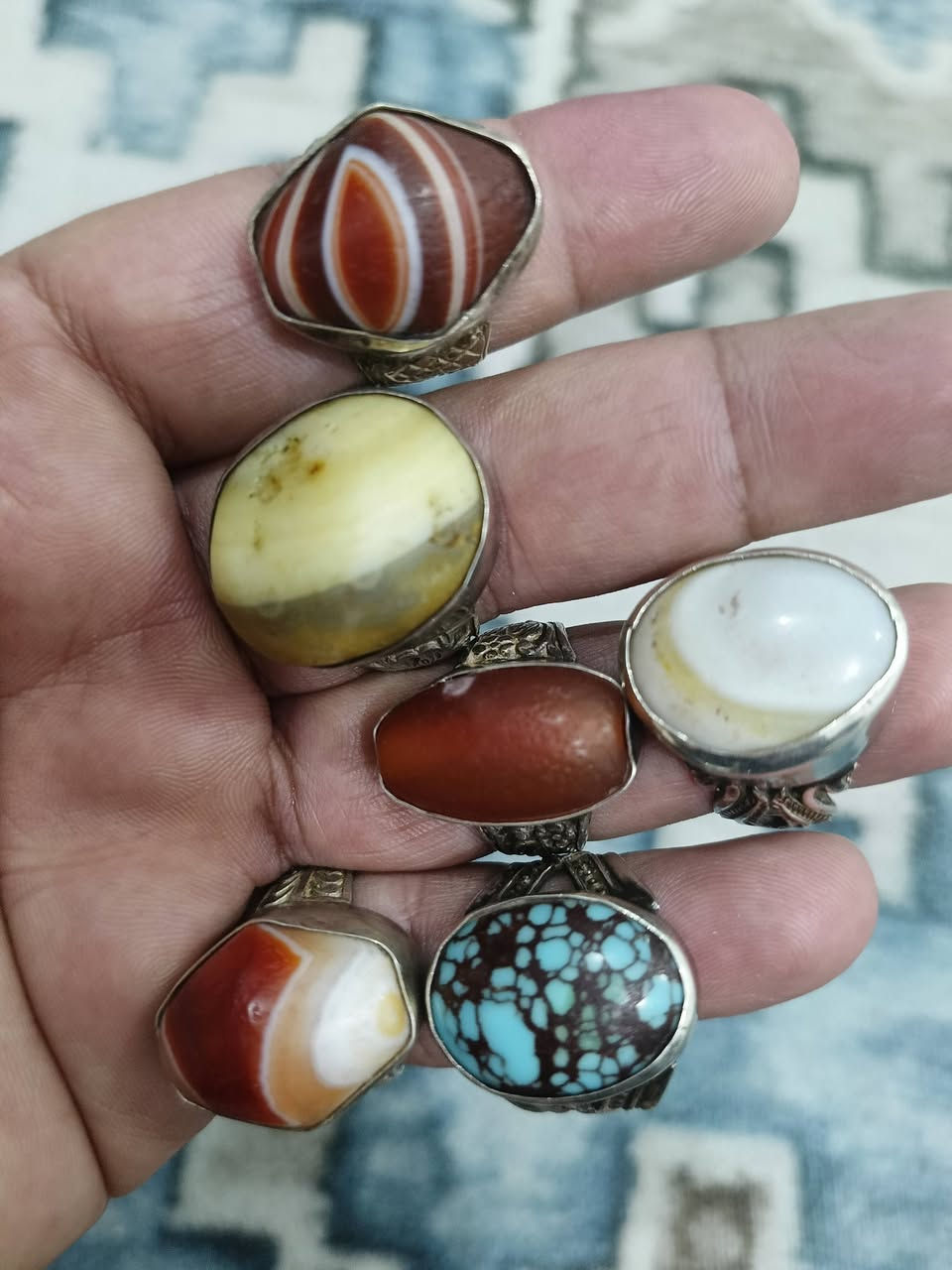 خام طبيعي أصلي شرط صياغه يدوي فضه925
13محبس شلع البيع 500من الأخير شراي على الخاص


**إذا كنت صاحب هذا الإعلان وتريد حذفه لأي سبب، رجاءا أرسل رسالة إلى الدعم الفني**