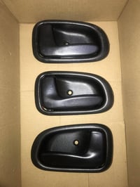 يدات داخلية • كورلا • خلفية وصدر