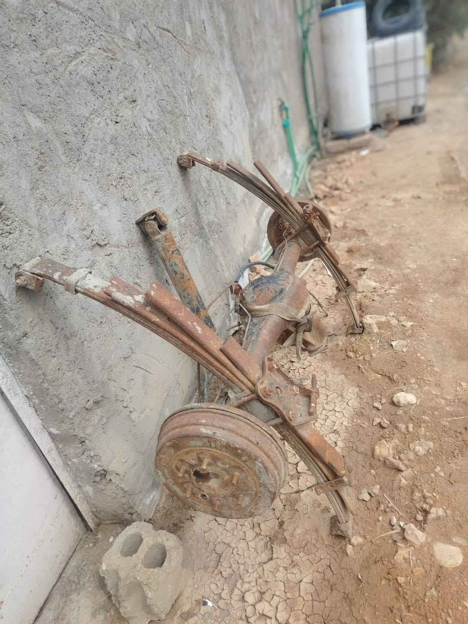 سلام عليكم اكسن كيه بسته كامل للبيع على ***********
