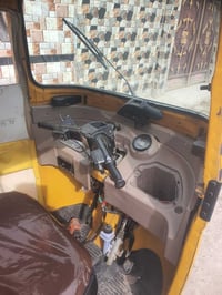 ٢٠١٨ ١١ سعر 4900 07811403300