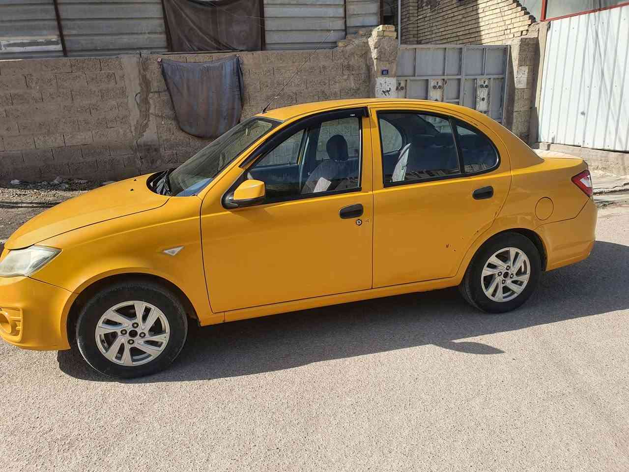 ساينا 2020 مكينه وكير خير من الله وتبريد شغال ماشيه 120000 هيئه مصفر ومكفوله من الغرامات الاستفسار الاتصال
***********
