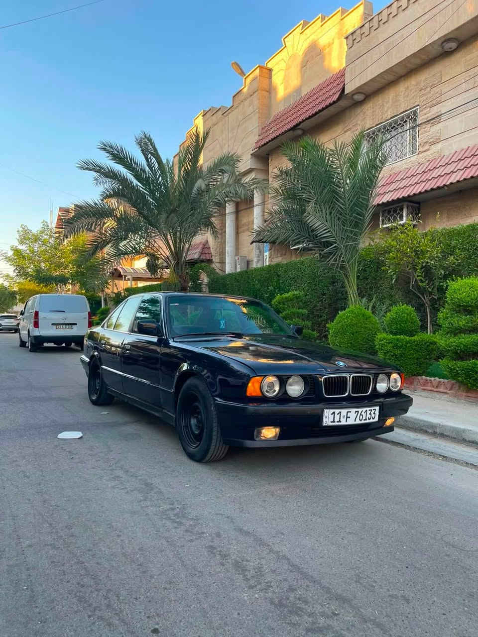 للبيع Bmw520 
موديل ٩١ رقم بغداد الانكليزي باسمي تحويل مباشر هزه وسنويه جدد
سياره اصل مسكر كير عادي  على وضع الشركه فقط صبغ جماليه بدون اي ضرر  كلشي بيها بلادي وعلى ايد وحده  وارد يابان كلش  ناعمه وسريعه 
محرك كير شغاله ١٠٠/١٠٠
حداديه جديده امامي خلفي 
تبريد شغال شرط ويه السويح 
داخل مخمل جديد لوك 
بطاين مخمل 
تخم تاير جديد 
سياره بدون اي نقص ترايك مفتوح وين ميعجبك  كاعيات الشركه بيها 
السعر 63$
مكاني السيديه 
للاستفسار الاتصال على الرقم ***********
