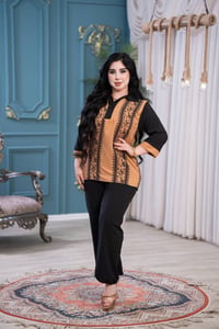 سوت نسائي • خامة كريشة • مقاسات L-3XL