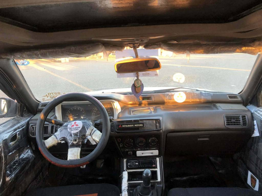 گلاند ٸاڕم پلاستک مودیل1991مە کینە 63بە خ گیرو مە کینه بە شرتی 10فیتە رپشتو پشی کە پس بی لیدراو موسوبڕاوە وە رگە ڕان خایس بە شرت 4جام کارە بای سلایت تە بریت پاوە ر کارە بای کامل مە زبوت  مالی دوست نرخی خوارهه موبازار 23گە لا ژم ***********  ***********فایبە واس ٸپی لە سە رە كويسينجاك, أربيل
