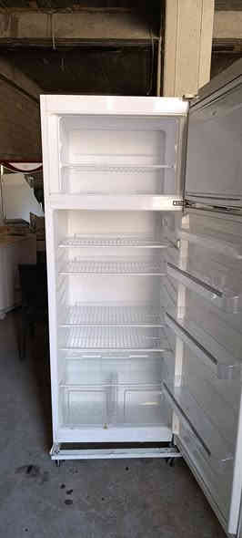 سلاوی خوداتان لێبێت سەلاجەی زۆر زۆر خاوێن بۆ فرۆشتن مارکەی ڤیستێل  قەیاسی 18 قەدەمە  هەر   بەرێزێک خوازیارە پەیوەندی بکات یا خود نامە بنێریت 
***********
***********
تێ بینی ناو نیشام سۆران بەرزێوە
