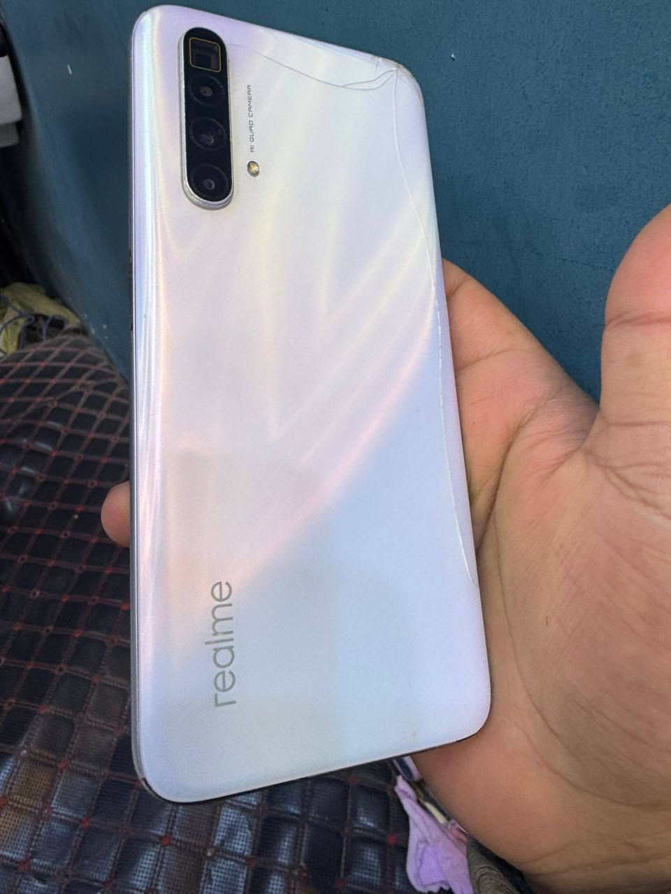 السلام عليكم realme X3 SuperZoom ذاكره 256 المعالج سناب دراكون 855 بلس 90 فريم ببجي  الجهاز بي طخه بلضهر للبيع ب 190 او مراوس بايفون *********** بغداد الغزاليه

