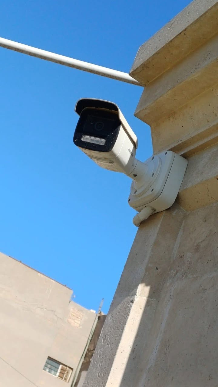 🚨 إذا بيتك بدون كامرات مراقبة… فأنت تخاطر بأمانه!

📍 منطقة الداودي – بغداد

🎥 تم بحمد الله إنجاز تنصيب منظومة كاميرات مراقبة IP من Hikvision باحترافية عالية، لتوفير حماية حقيقية ومراقبة مستمرة 24/7.

✨ جودة صورة فائقة
🌙 رؤية ليلية واضحة
📱 متابعة مباشرة من الموبايل من أي مكان
⚡ تركيب احترافي مع تنظيم كامل للتمديدات
🛡️ ضمان على العمل ودعم فني بعد التنصيب

لا تنتظر حتى تصير المشكلة… احمِ بيتك اليوم قبل باچر.

📞 للحجز والاستفسار راسلنا الآن ***********

ونوفر كشفاً واستشارة حسب احتياجك.

مكتب الشمس VOLT
🔌 حلول متكاملة لأنظمة المراقبة والكهربائيات والأنظمة الأمنية.

#الشمس_VOLT #كامرات_مراقبة #Hikvision #كامرات_IP #بغداد #الداودي #أنظمة_حماية #CCTV #Security #مراقبة_المنازل #كامرات_منازل #العراق #تركيب_كامرات #سمارت_هوم
