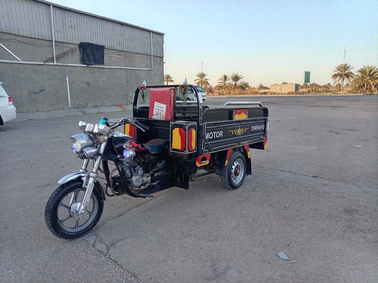 السلام عليكم ستوته للبيع موديل 20 محرك 20 اوراق اصولي كفاله عامه ستوته جاهزه سعر 1450 وبيها مجال المكان بابل الشوملي الرقم ***********
