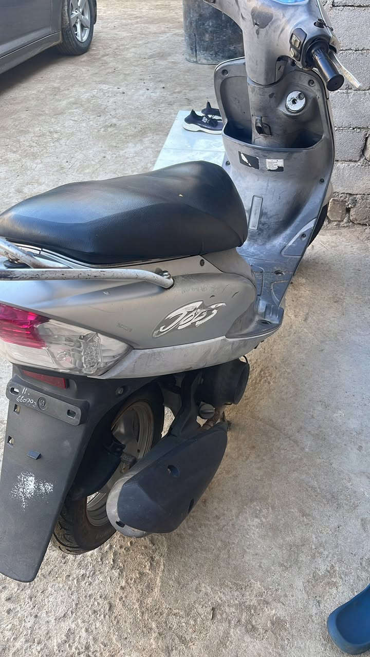 سلام وعليكم ماكس قجمه ما مفتوحه بلادي سعر 875وبيهه مجال حك الجيه مكاني البصره قضاء المدينه رقمي ***********واتساب فقط
