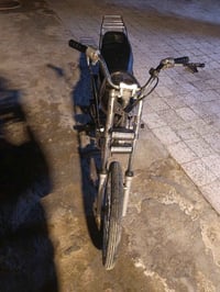 موتوسيكل • قابل تفاوض • للبيع