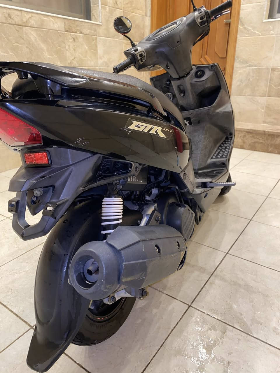 ماكس gtr للبيع الدراجه نضيفه لاخر حباية كفالة عامه جيب فيتر وياك افحصها واخذها
مامفتوحه كلها ختم واحد تايارات تمام

بيها صدر رياضي بلادي

المكان بغداد 

السعر 1050

***********
