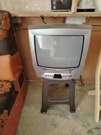 فيلبس • ١٤بوصة • فيديو يحتاج