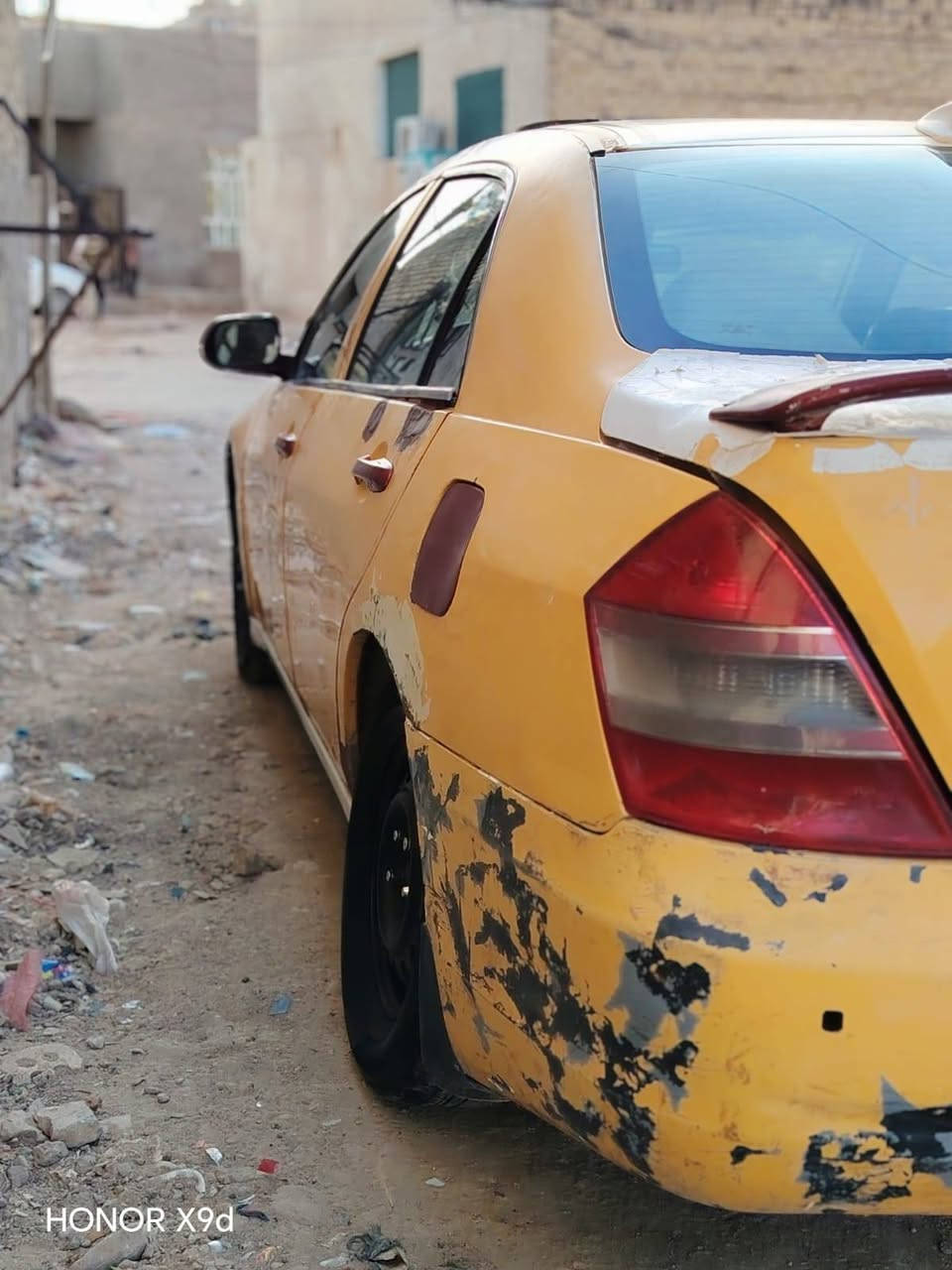سلام عليكم بيوادي f6حجم كبير رقم بغداد احمر راعيه موجود بل نجف اكاتبك ويا راعيهه كبل ميطلب عليها  كير مكينه توهه مصعدهن جدد شاشه تاب تايرات نضاف حداديه70بل ميه  مكان نجف شارع المطار الاستفسار عل رقم***********
