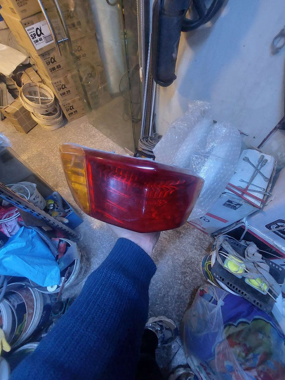 متوفر غراض سكنز للبيع كلشي وسعره واتس***********
