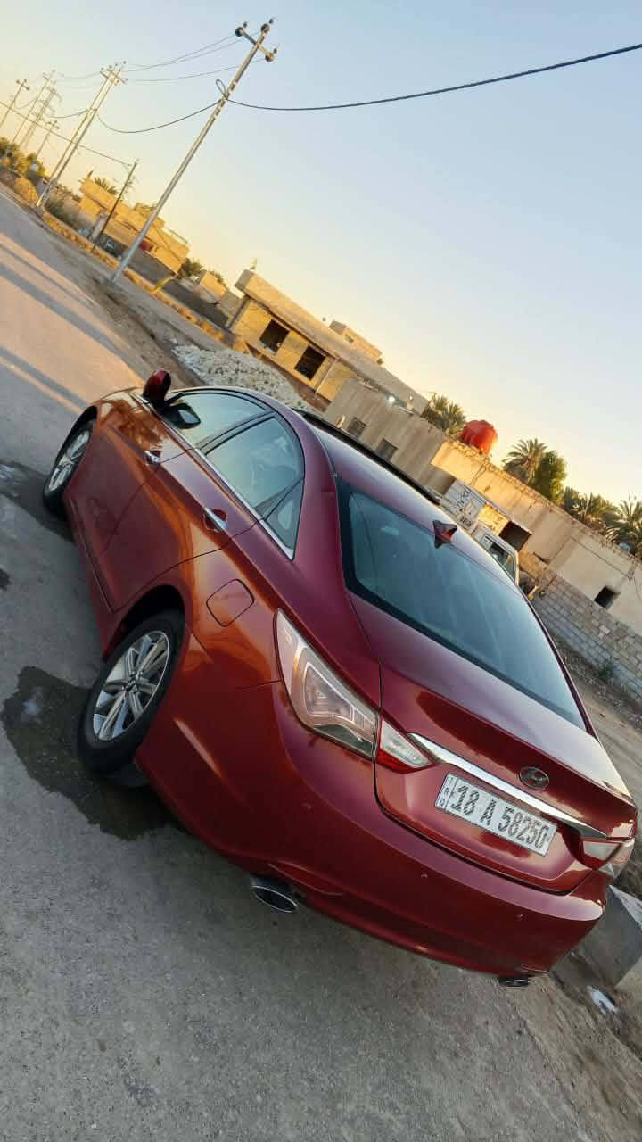 سلام عليكم
سوناتا 2011 مكينه وكير جدد 
حداديه وتخم تاير جدد كهربائيات شغاله تبريد شغال 
دواخل جديده مصبوغه حزام للجماليه بدون ضربه سياره جاهزه من كلشي رقم انكليزي 
السعر 95 بيها مجال 
مكاني ديوانيه 
للاستفسار ***********
***********
