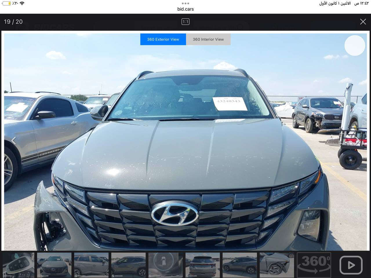 السلام عليكم
توسان وارد امريكي موديل 2024 لون إسمنتي مميز
ماشية 16 وحادثها. موضح بالصور فول مواصفات واحد على واحد  مكينة 2500 سياره بانزين فقط السياره بالزركة تدخل بس المشتري بدون كمرك الكمرك على المشتري كبل بسمة تدخل اوراقها السعر 165 وبيها شي بسيط ***********
