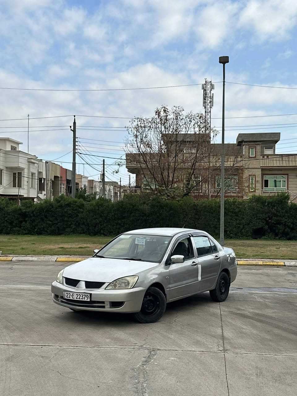 ***********
مسیوبوشی لانسر مۆدێل:٢٠٠٩ گێڕ ئۆتۆماتیک مەکینە بچووک گێڕ و مەکینە بە شەرت ڕەقەم و سەنەوی و هەزەی تازەیە تەقەو ڕەقەی نیە زۆر پاکە ٢٠٠$دۆلار غەرامەی لەسەرە ٥ پارچەی بۆیاغە بە حیزام دەفرۆشم هێچ لێدرانی نیە بۆ جوانی بۆیاغ کراوە 
نرخ؛٦٧ وەرەقە
ژم:***********
