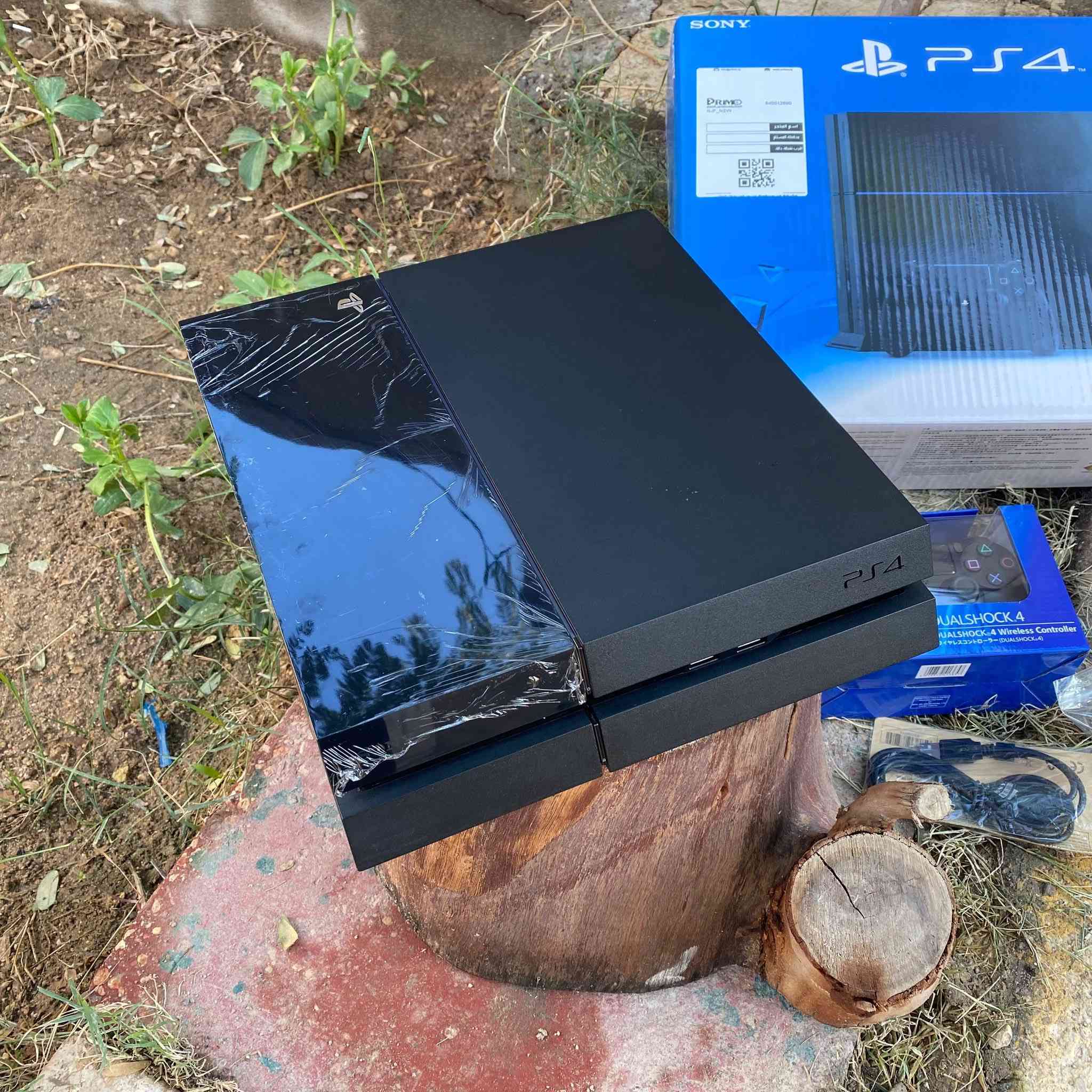 سلام عليكم 
بلايستيشن 4 فات ( معدل ) 
جديييد
• نظام التعديل - 12 - قرص
• جويستك 1 وكامل الملحقات
• مساحة تخزين نص تيرابايت
• ما مفتوح مكاني بغداد شراي اتصل ***********
