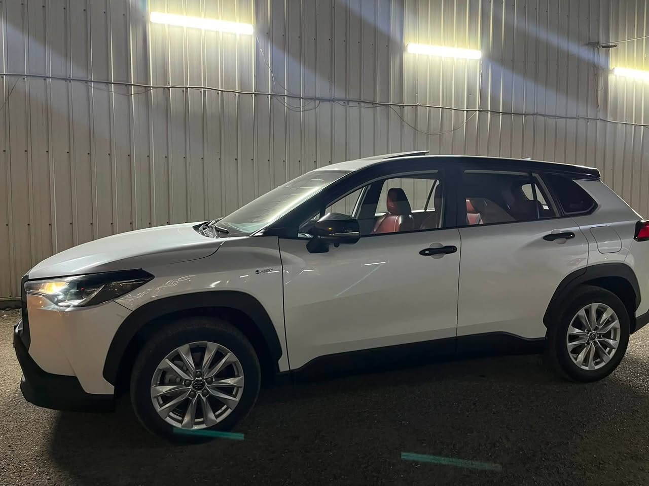 سلام عليكم كورلا كروز موديل 2024 السيارة فول مواصفات ١/١ جديدة السيارة كلش 4 كامرات كشن كهرباء داخل احمر ماشية ٤٥ الف كيلو متر مكاني بغداد الكرخ ب اسمي تحويل ثاني ويوم للستفسار ***********
