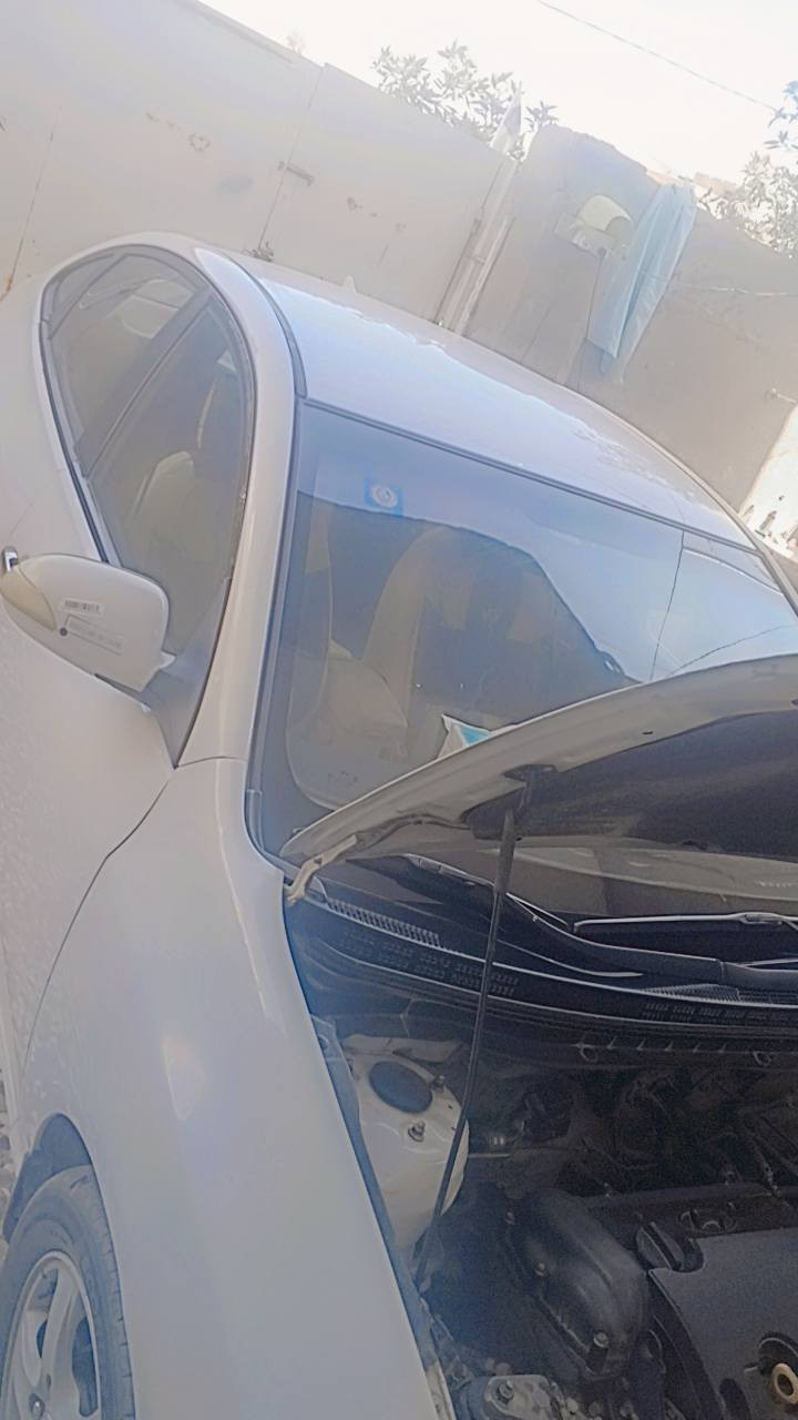 السلام عليكم سياره النتره للبيع موديل 11خليجي كربلاء بسمي تحويل مباشر سياره مال بيت مامتعوبه تبريد ثلج كير مكينه خير من الله كشر حلو ابيض ثلج بيه بيبان تبديل أثر خياس ابيع احزام سياره كبل الشارع مكاني كربلاء حي العباس وخام لشراي رقم تلفون ***********
