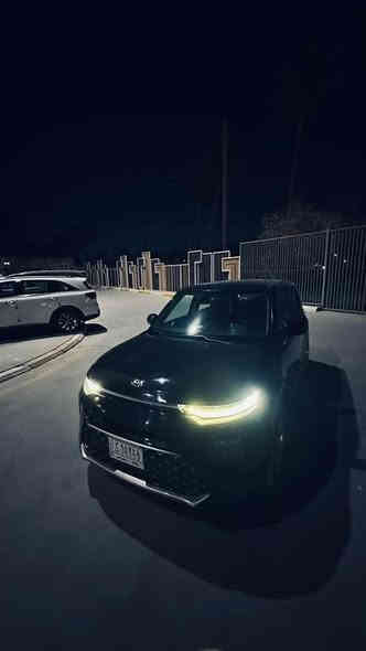 السلام عليكم كيا صول موديل2020 جيتي لاين فول الفول فتحه سقف بصمه شاشه كبيره عشره انج دبل لكروز لايت وبكلاتي لد هواي بيها مواصفات ماشيه 31 ألف حقيقي عله الفحص رقمها بغداد باسمي حادثها تبديل ثنين باب وصبغ بالجاملغ بجمها كبس بلادي سعرها 135 ورقه وما اعتقد اكو هيج مواصفات بهذا السعر مكاني بغداد الحريه للاتصال ***********
