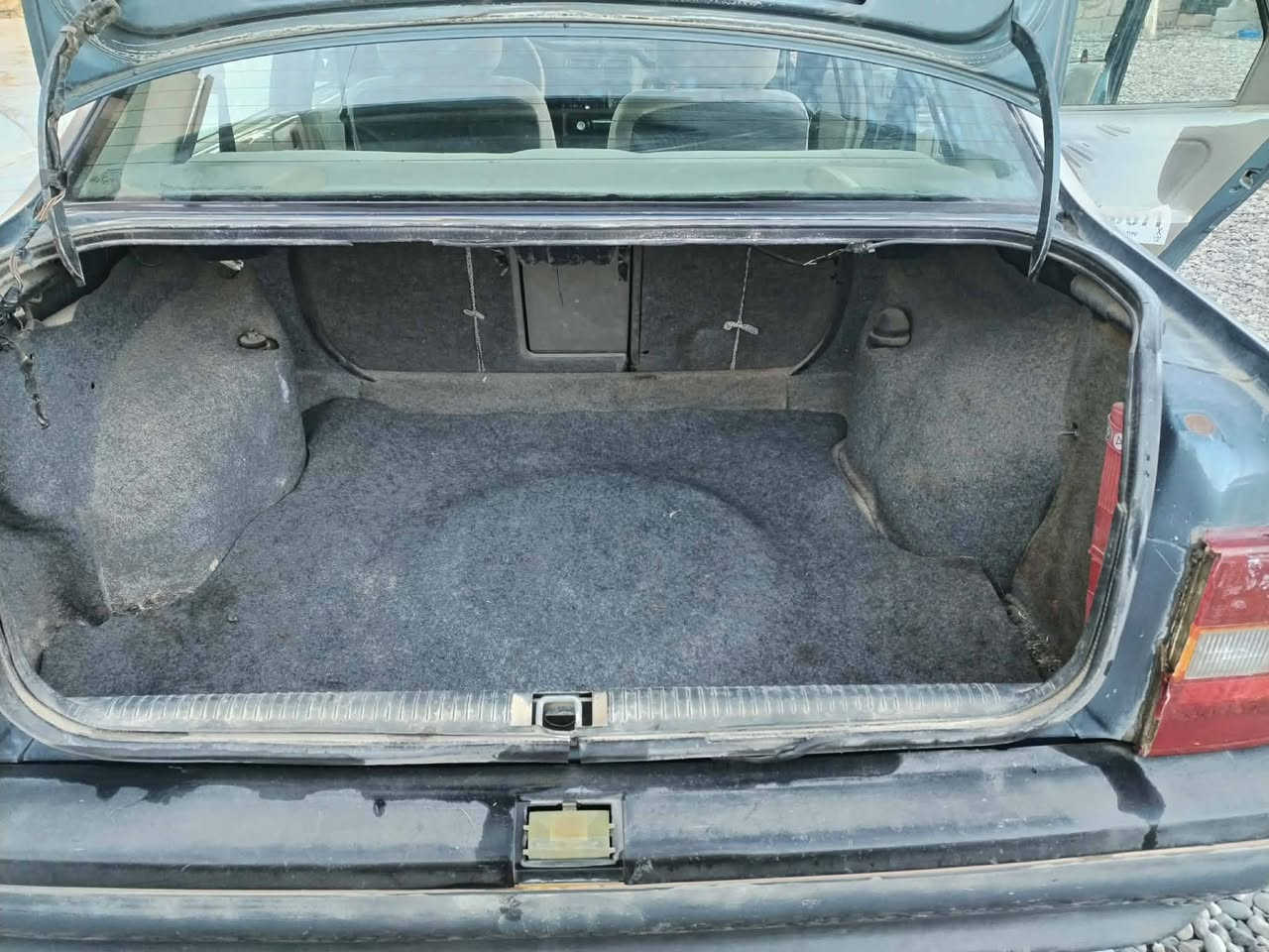 السلام عليكم مكلف بنشر فكتره حجم 20 رقم كركوك مشروع وطني سنويه لل2028 بدون صبغ فقط دواير ودوسات سياره نضيفه دوشمه جديده بطاين جدد مناقصه شي بيع فقط ***********
