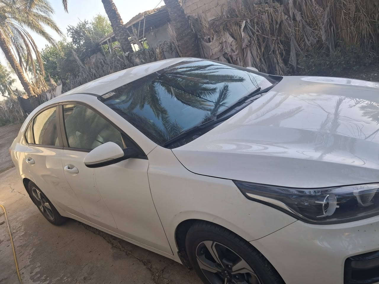 للبيع موديل ٢٠٢١ ماشيه ٢٠٠ الف لبوند مبدل وبيهة رصعات بصيطه لسياره حرفيا خير من الله تبريد ثلاجه وبيهة منضومه غاز لسنويه جديده تنتهي ب٢٠٣١ لسعر ١٣٥ ***********
