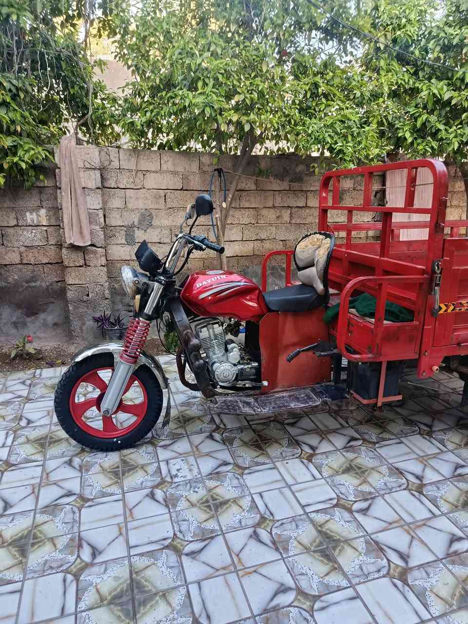 السلام عليكم ستوتة للبيع سلطانة موديل ٢٠١٨ كاملة مكملة محرك جديد ٢٠٢٥ وكير بوكس جديد اوراق كأملة كهربائيات كاملة شاصي بلادي تخم تاير جديد وسبير جديد قطرة خياس ماكو لابلبدي ولا بلشاصي فقط التانكي مبدل السعر ١٢٠٠٠٠٠ مليون ومتين *********** بي وتساب تعليج ماجاوب
