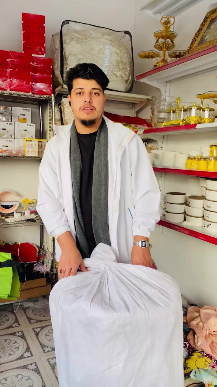 #العزيزية #تنزيلات_كبرى #العزيزيه  عرض جديد 
العنوان العزيزية شارع التربية  ركن معهد سومر


**إذا كنت صاحب هذا الإعلان وتريد حذفه لأي سبب، رجاءا أرسل رسالة إلى الدعم الفني**