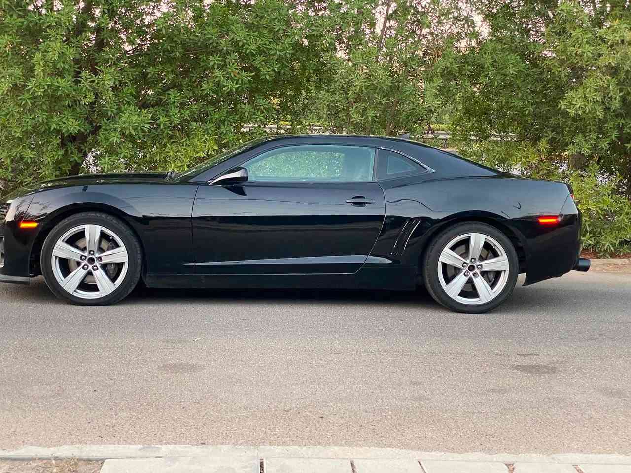 كمارو ss
6200 
2013 
فول موصفات عدا الفتحه 
دفئه كشنات 
٤ كيجات 
كشنات كهرباء 
كشنات جلد 
سستم صوت ودمام 
داتا شو 
لدات متغير 
زنون 
كير مكينه بشرط 
بيه صوت يشك 
اكس بايب 
صدر امامي خلفي جديد 
بلكات ريسنك
مجال جدد
نوزلات جدد
فيت بم جديد
ويل zl1 اصلي مختم 
تخم تاير نضيف 
سياره مبولشه ومضروبه نانو
باتري جديد 
سياره بيه صبغ حزام ع ايدي صابغه 
بسمي رقم بغداد الجديد هزه جديده وارقام جدد 
رايده ب ٩٨ وبيه مجال 
مكاني بغداد \ حي العدل 
***********
